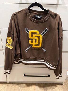 San Diego Padres Brown Logo Cropped Crewneck Sweatshirt